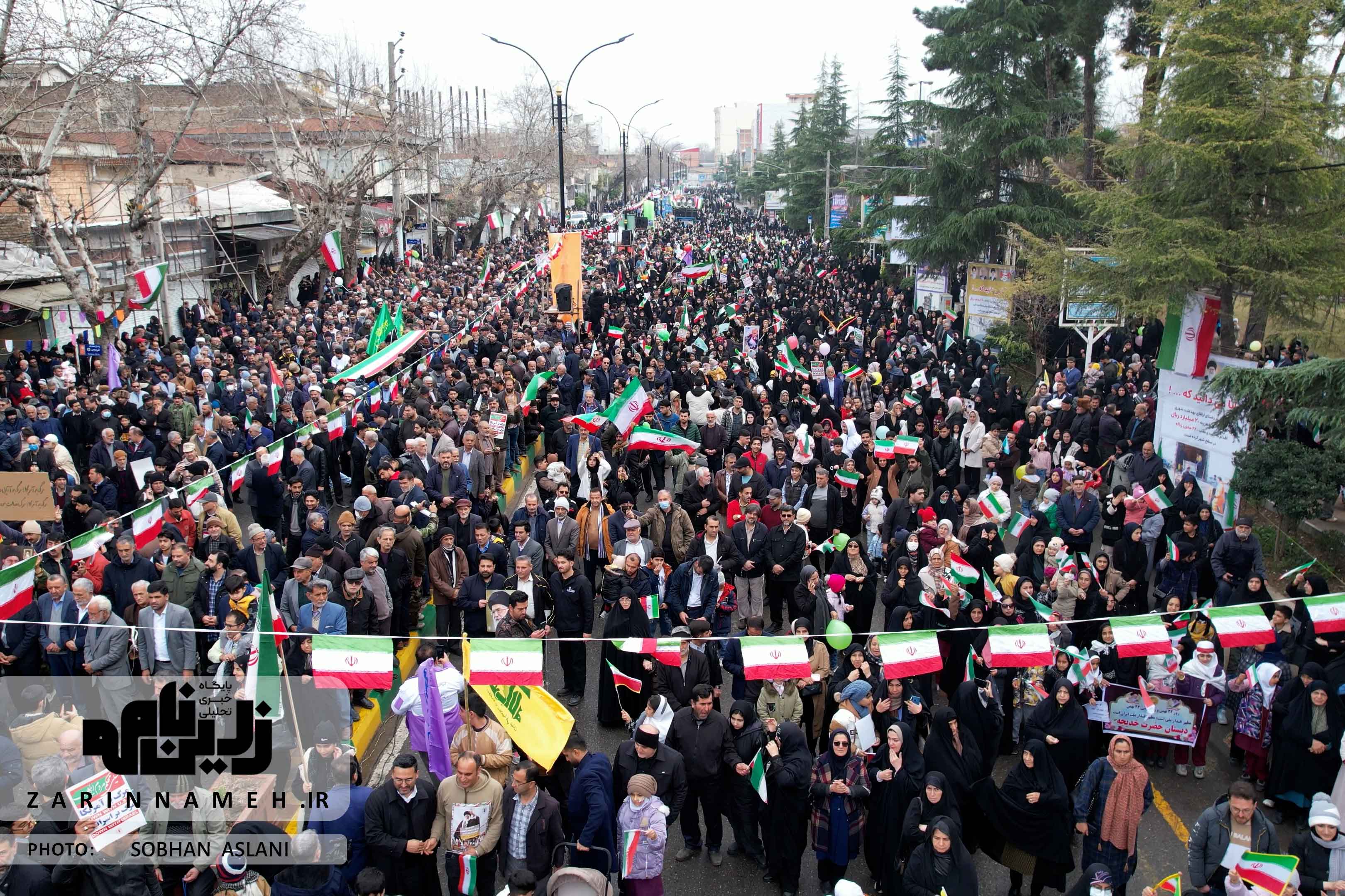 حضور پرشور مردم علی‌آبادکتول در جشن انقلاب + عکس