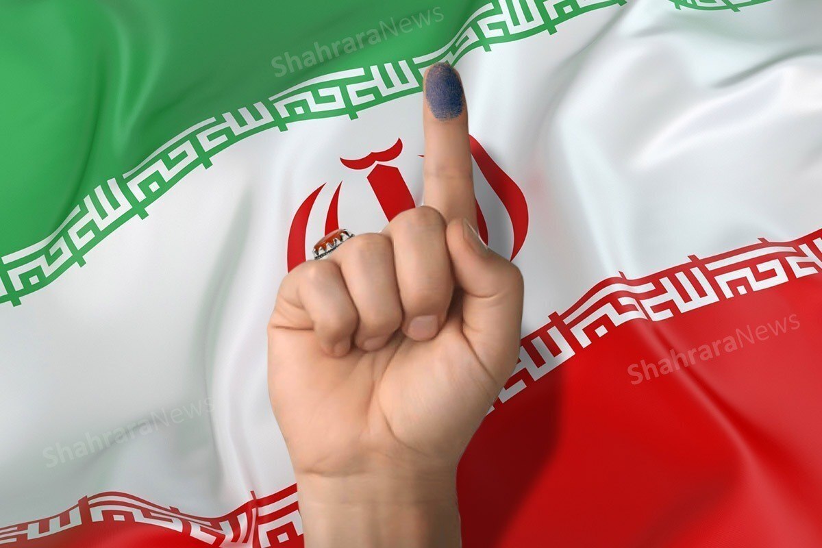 رأی اول زندگی؛ حضور عروس و داماد شیرنگی پای صندوق انتخابات