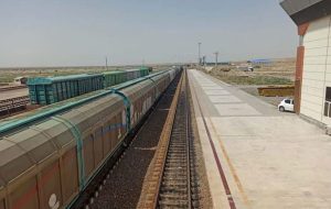 کمک‌های بشردوستانه بین‌المللی از اینچه برون روانه افغانستان شد