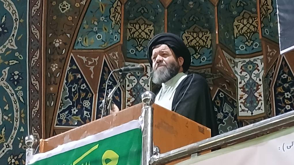 وحدت حول محور ولایت فقیه، رمز اقتدار و تحقق گفتمان «ایران قوی» است