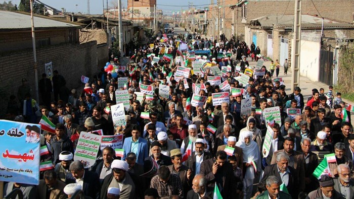 شکوه وحدت در راهپیمایی با شکوه مردم انقلابی سنگدوین/ تصاویر