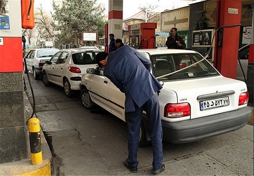 افزایش قیمت بنزین موجب استفاده از سی‌ان‌جی می‌شود/ نیمی از ظرفیت ایجاد شده برای سی‌ان‌جی بلا استفاده است